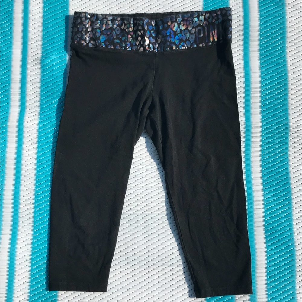 PINK Black Yoga Animal Print Band Capris XS Short